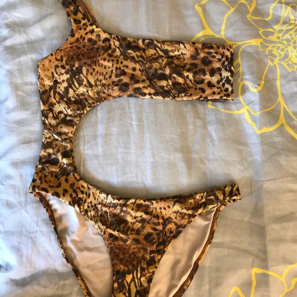 Victoria’s Secret Cutout Bikini